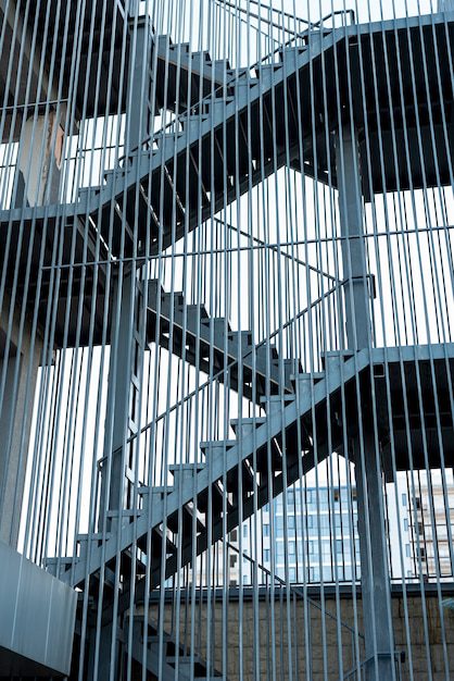 Avantajele structurilor metalice în clădirile civile